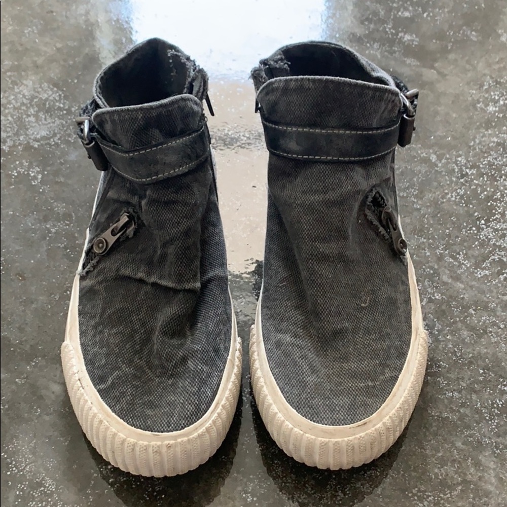 Blowfish slip ons